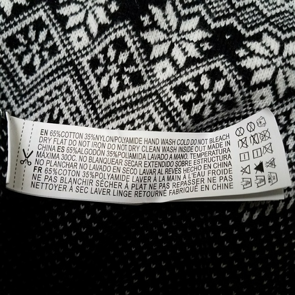 Nordic Fair Isle Holiday Winter top - Picture 5 of 6